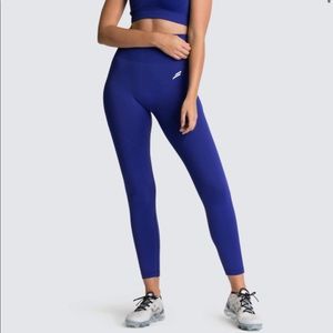 BUNDLE! DOYOUEVEN hyperflex leggings